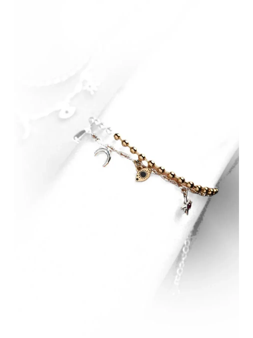 Браслет Moon Magic 2 Row Charm Alex and Ani — изображение 3 из 3, оттенок нет цвета