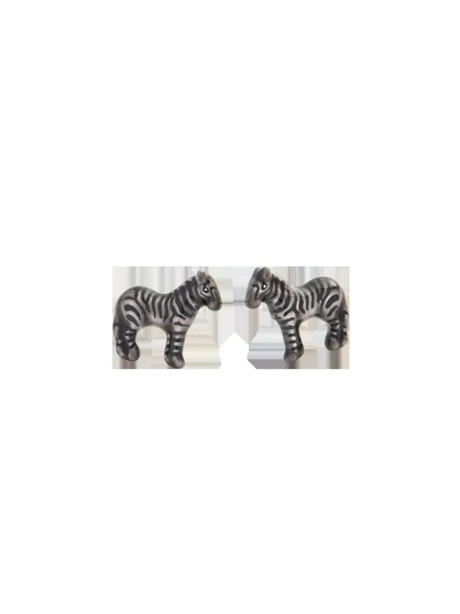 Серьги-пусеты с зеброй, Zebra Stud Earrings Fable England — черный