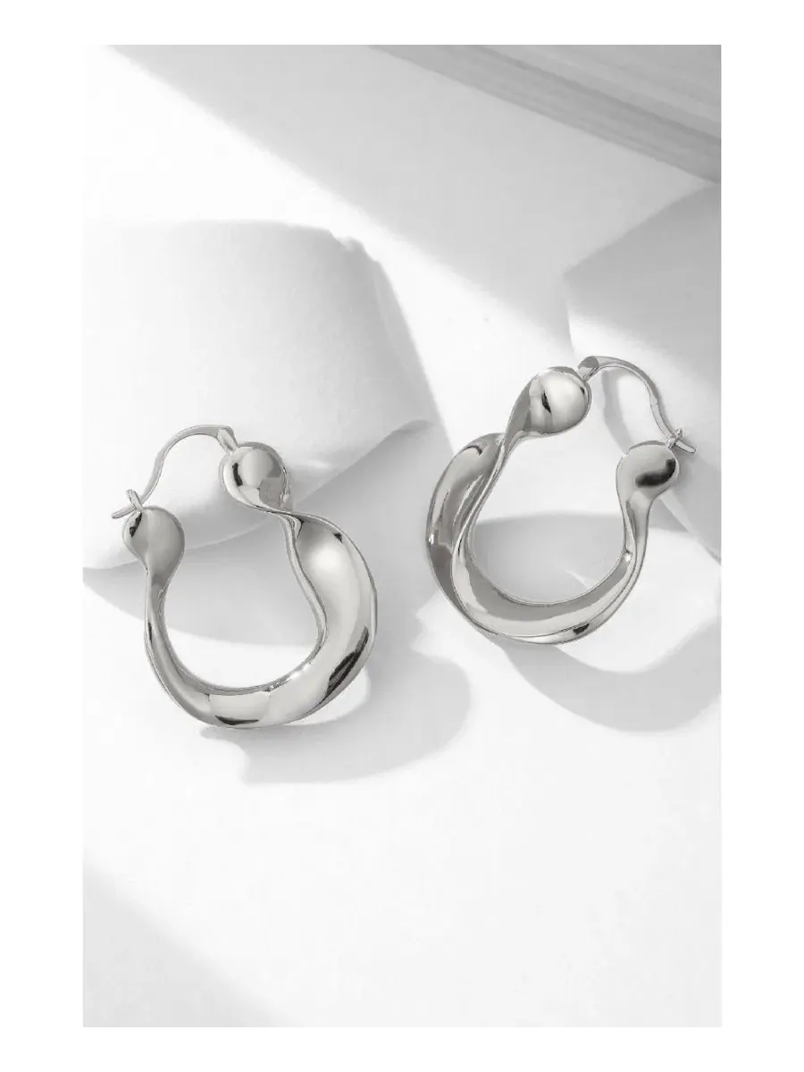 Серьги с эффектом ряби Breeze Silver RETRO CHIC — изображение 2 из 3, оттенок серебряный