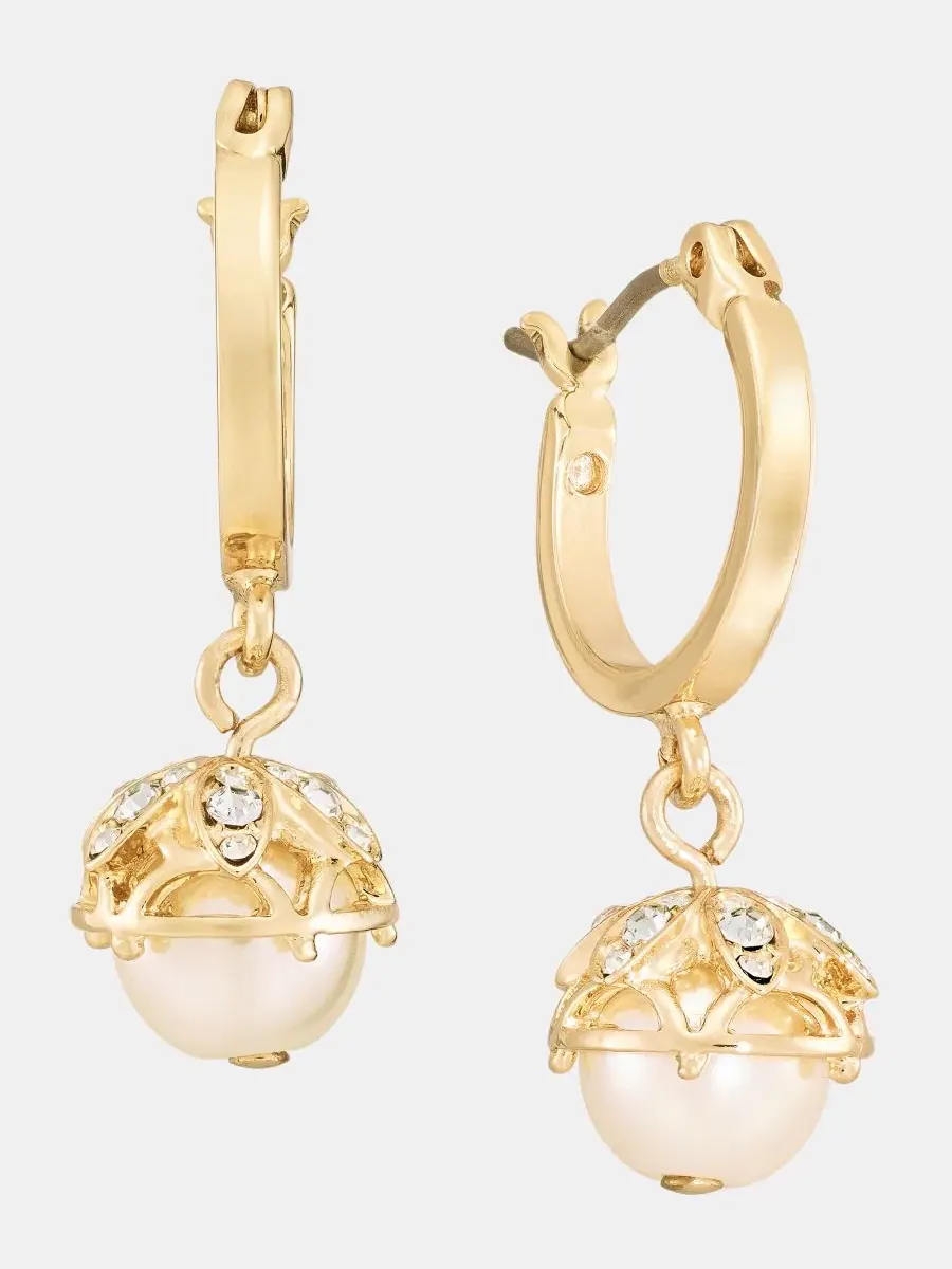 Серьги-кольца с подвеской-жемчугом Pavé & Imitation Pearl Charm Marchesa — изображение 2 из 4, оттенок серебряный