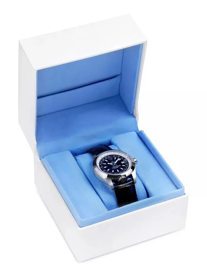 Женские часы Amelia Swiss GMT с черным кожаным ремешком, 40 мм Abingdon Co. — изображение 8 из 8, оттенок черный