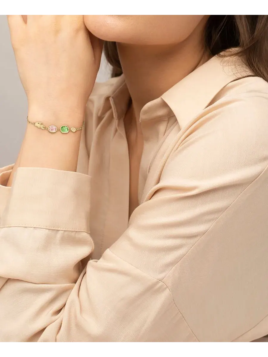 Браслет Deva из нержавеющей стали с золотым покрытием Lacoste — изображение 4 из 5, оттенок золото