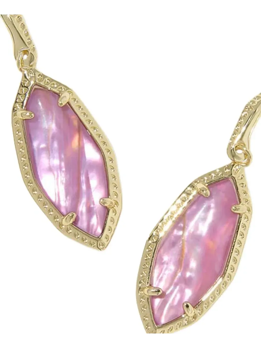 Серьги-подвески «Офелия» с покрытием из 14-каратного золота Kendra Scott — изображение 2 из 3, оттенок золотистый/фиолетовый