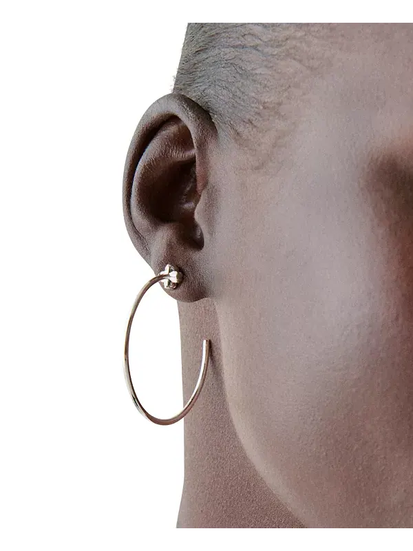 Серьги-Кольца в форме цветка-пика среднего размера, 1,63 дюйма Kate Spade New York — изображение 3 из 4, оттенок серебряный