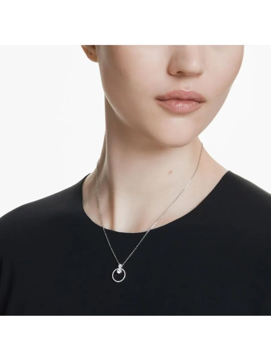 Кулон Constella, круглая огранка, белое колье Swarovski — изображение 5 из 5, оттенок серебряный