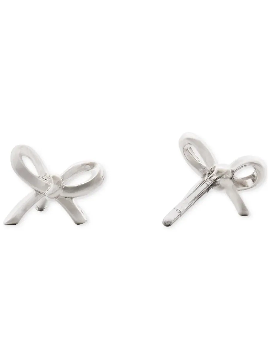 Серьги-гвоздики Girlie Pearlie Mini Bow с кубическим цирконием и жемчужным бантиком (также доступны — изображение 2 из 3