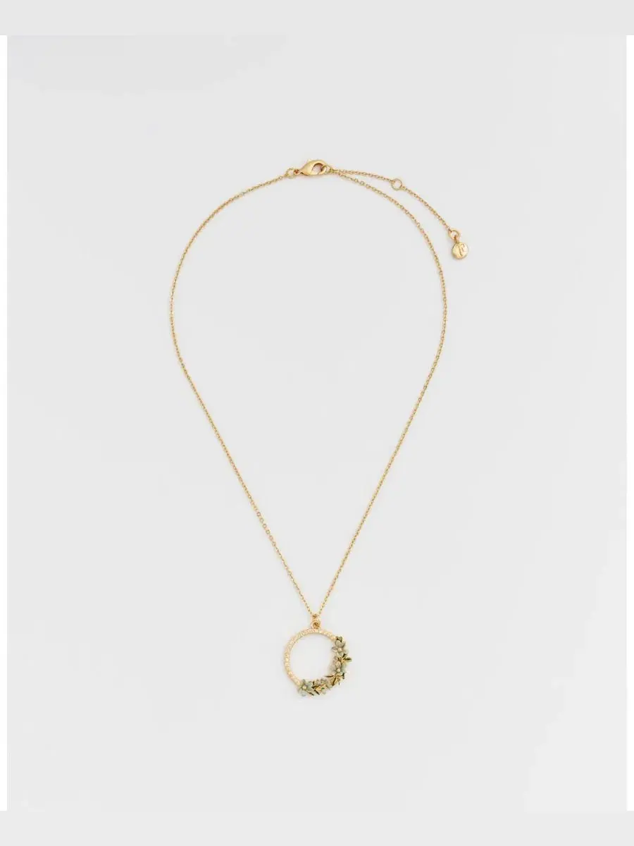 Кулон с цветочным венком Floral Wreath Necklace Fable England — изображение 1 из 5, оттенок золото