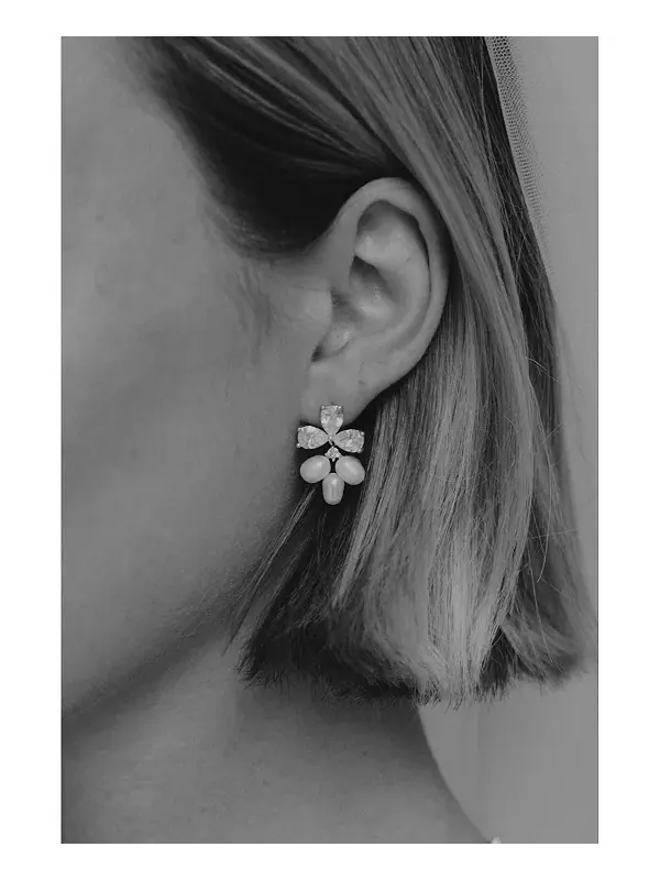 Серьги-Подвески с жемчугом Виндзор Untamed Petals — изображение 2 из 4, оттенок серебряный