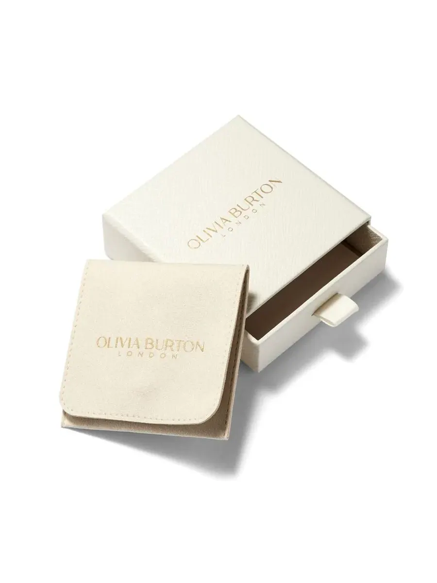Колье-подвеска Kindred Interlink из нержавеющей стали Olivia Burton — изображение 4 из 4, оттенок серебряный