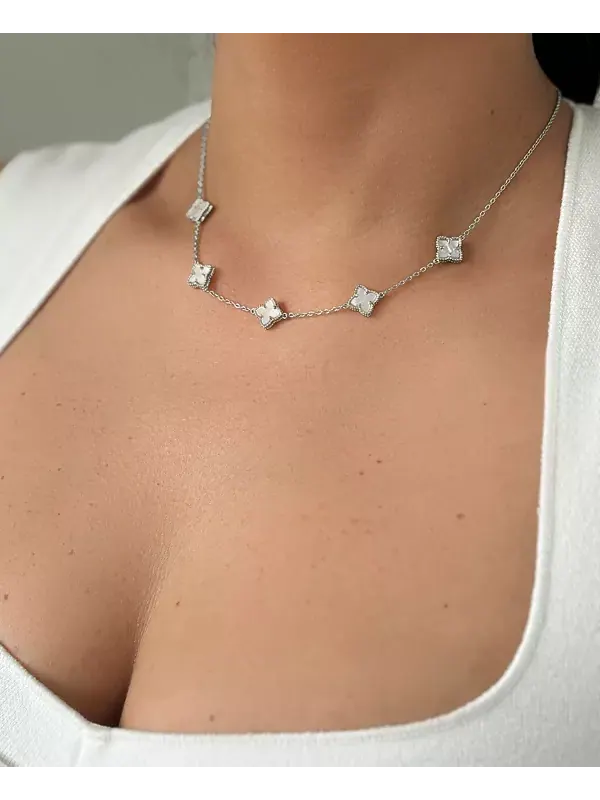 Золотисто-Черное цветочное ожерелье Adornia — изображение 4 из 4, оттенок белый