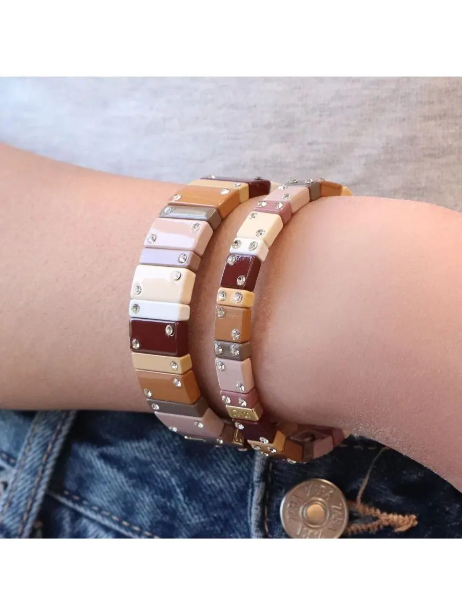 Браслет-эластичный Mocha Domino Stretch Bracelet The Lovery — изображение 2 из 3, оттенок коричневый