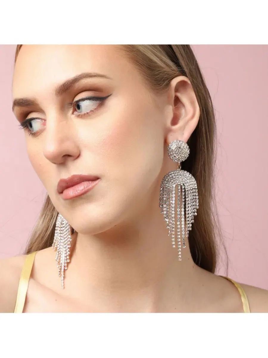 Серьги-подвески с блестящими стразами, модель Bling Cluster Drop SOHI — изображение 3 из 3, оттенок серебряный
