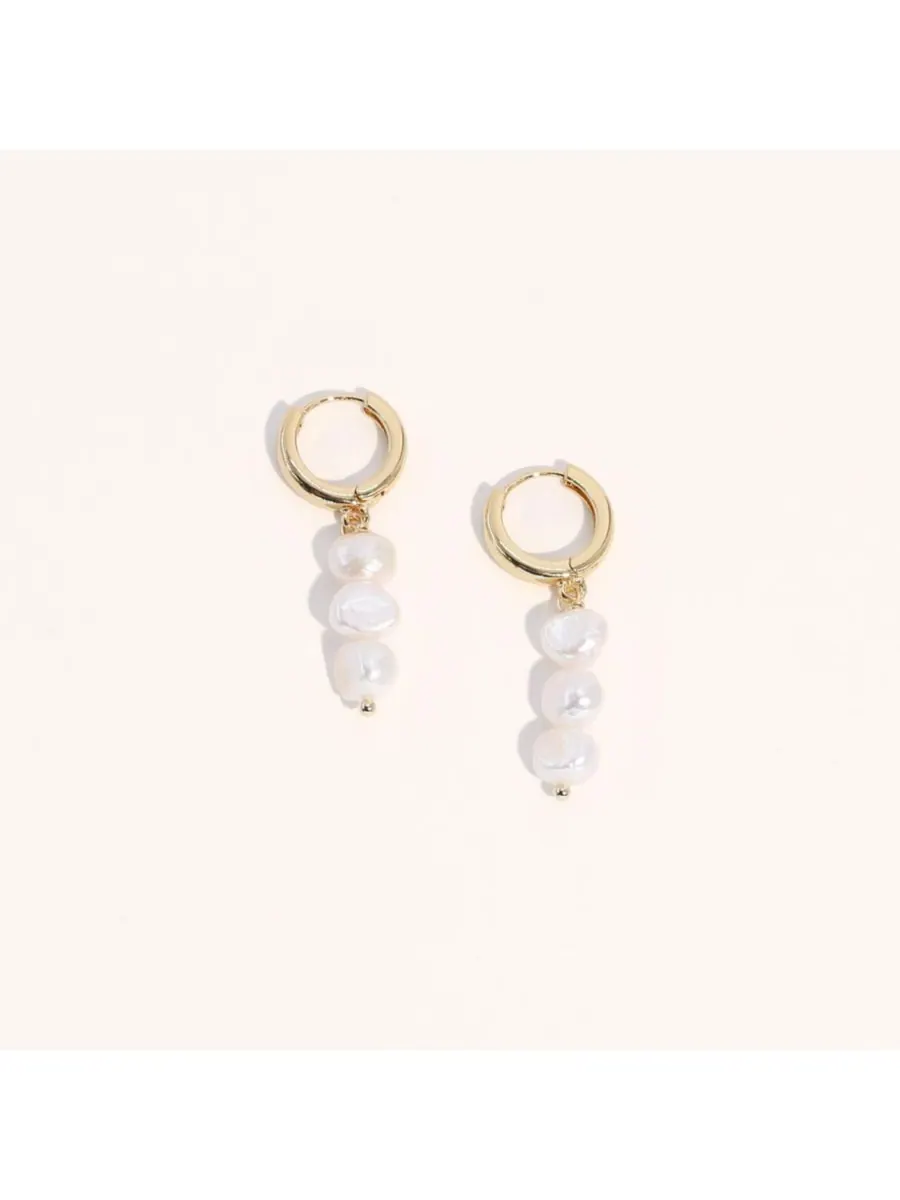 Серьги-кольца с подвесками из пресноводного жемчуга Joey Baby, Freshwater pearl — изображение 5 из 5, оттенок золотистый