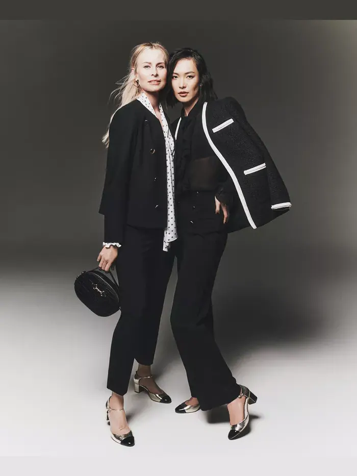 Серьги-кольца среднего размера Anne Klein — изображение 4 из 4, оттенок золото