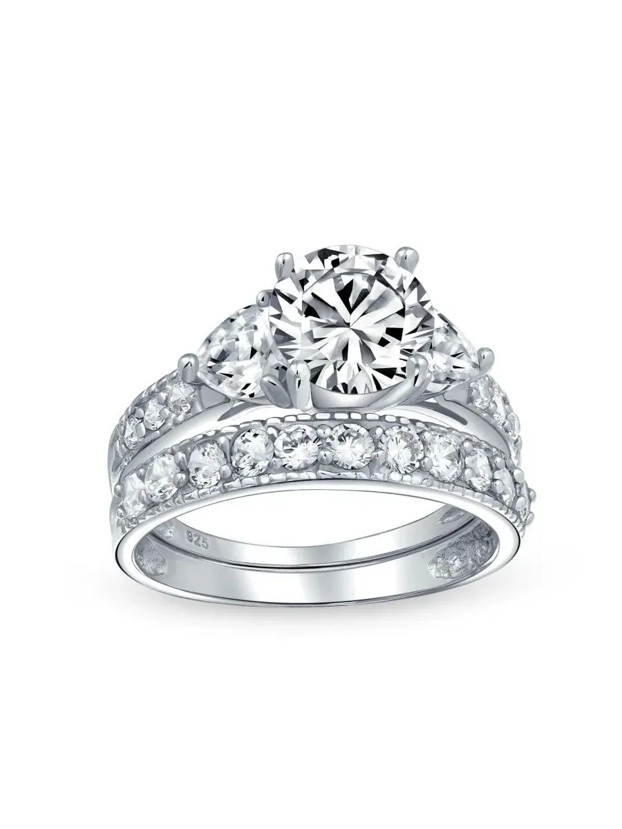 Кольцо с фианитом 3CT, сердечками и дорожкой из камней, модель 3CT CZ Solitaire with Heart Accents — изображение 1 из 5