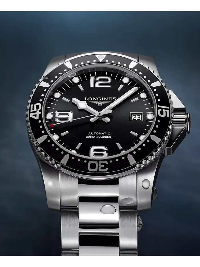 Мужские автоматические часы Swiss HydroConquest с браслетом из нержавеющей стали, 41 мм Longines — изображение 2 из 4