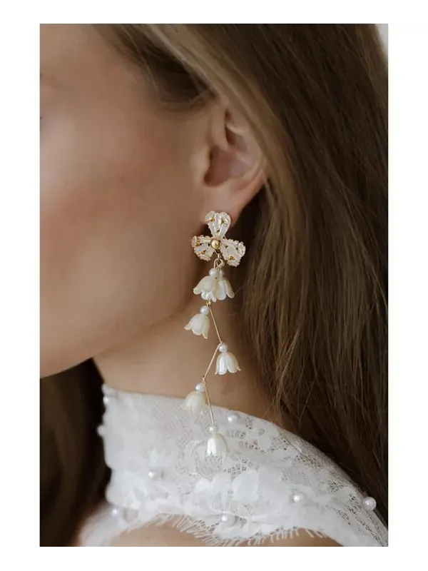 Серьги-Подвески Soiree из кристаллов Untamed Petals — изображение 3 из 4, оттенок золото