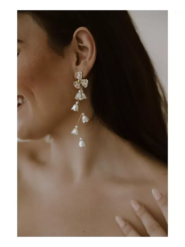 Серьги-Подвески Soiree из кристаллов Untamed Petals — изображение 4 из 4, оттенок золото