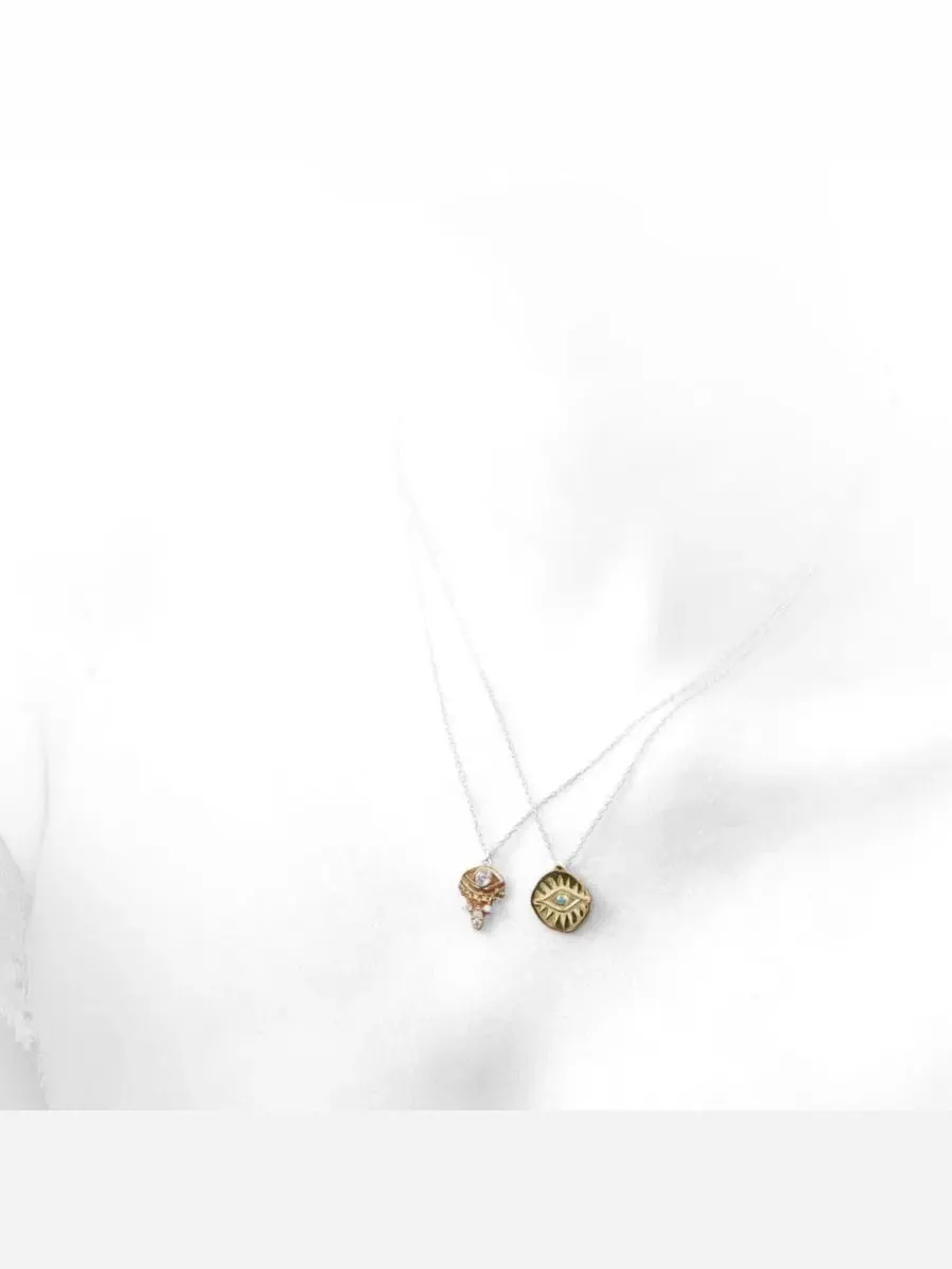 Подвеска-кулон с глазом и кристаллами, модель Evil Eye Spero London — изображение 3 из 4, оттенок золото