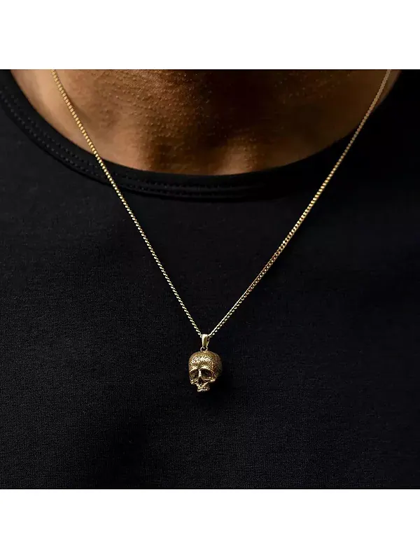 Мужское ожерелье с подвеской Memento Mori из нержавеющей стали золотистого оттенка Vincero — изображение 4 из 4