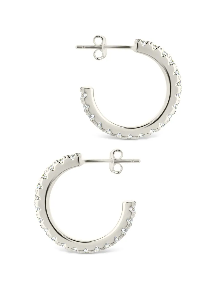 Серьги-кольца Eleri из стерлингового серебра с фианитами - 0,75 дюйма Sterling Forever — изображение 4 из 5