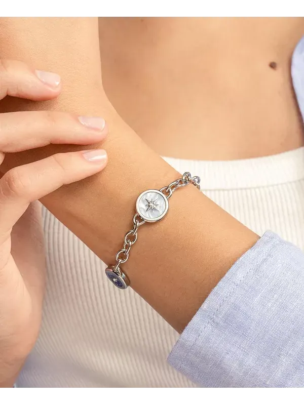 Серебряный браслет с фирменными подвесками Olivia Burton — изображение 4 из 4, оттенок золото