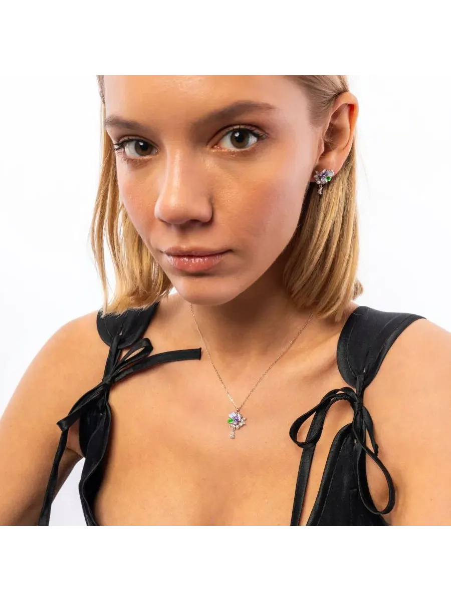 Колье с цветком анютины глазки Pansy Violet Floral Necklace Spero London — изображение 4 из 6, оттенок серебряный