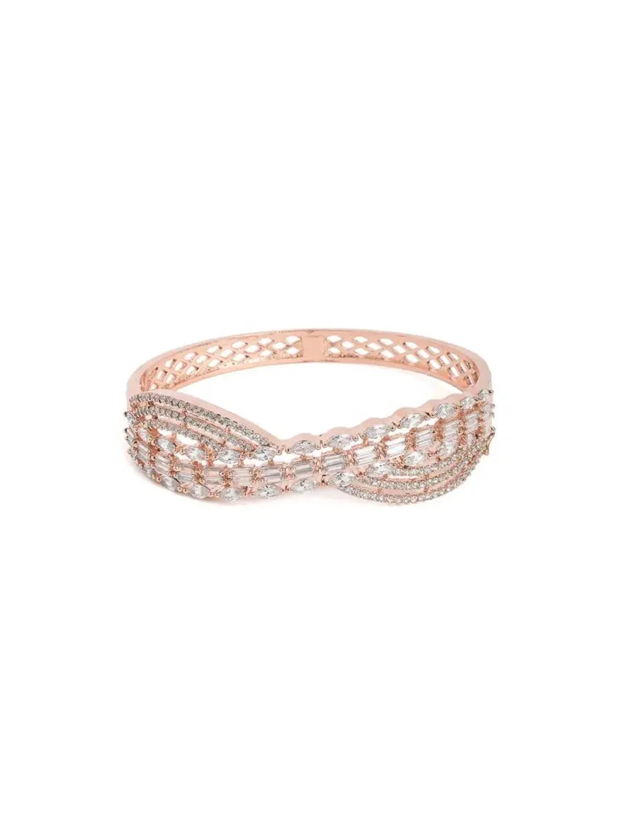 Браслет Bijou-Twist Bangle SOHI — изображение 1 из 6, оттенок серебряный