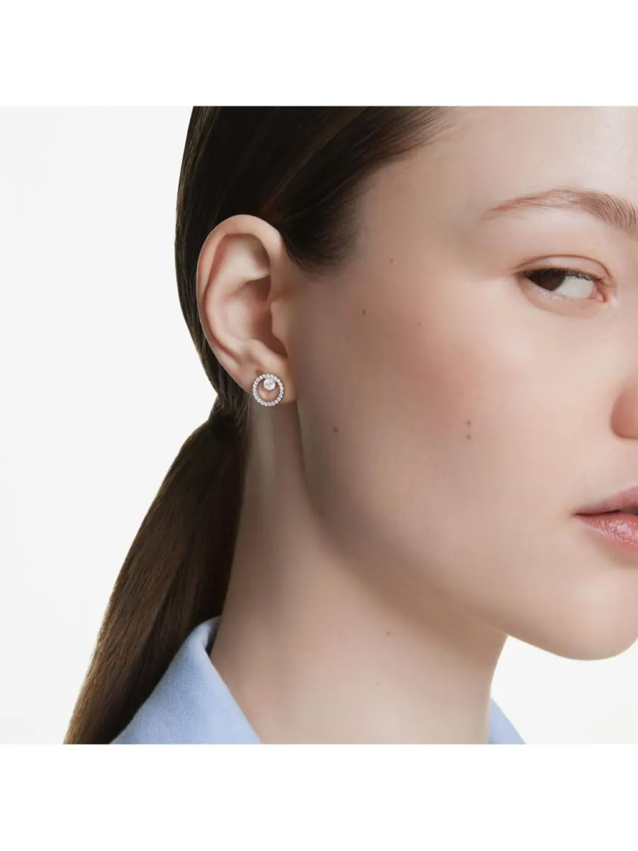 Белые серьги-гвоздики Constella с круглой огранкой Swarovski — изображение 5 из 5, оттенок серебряный