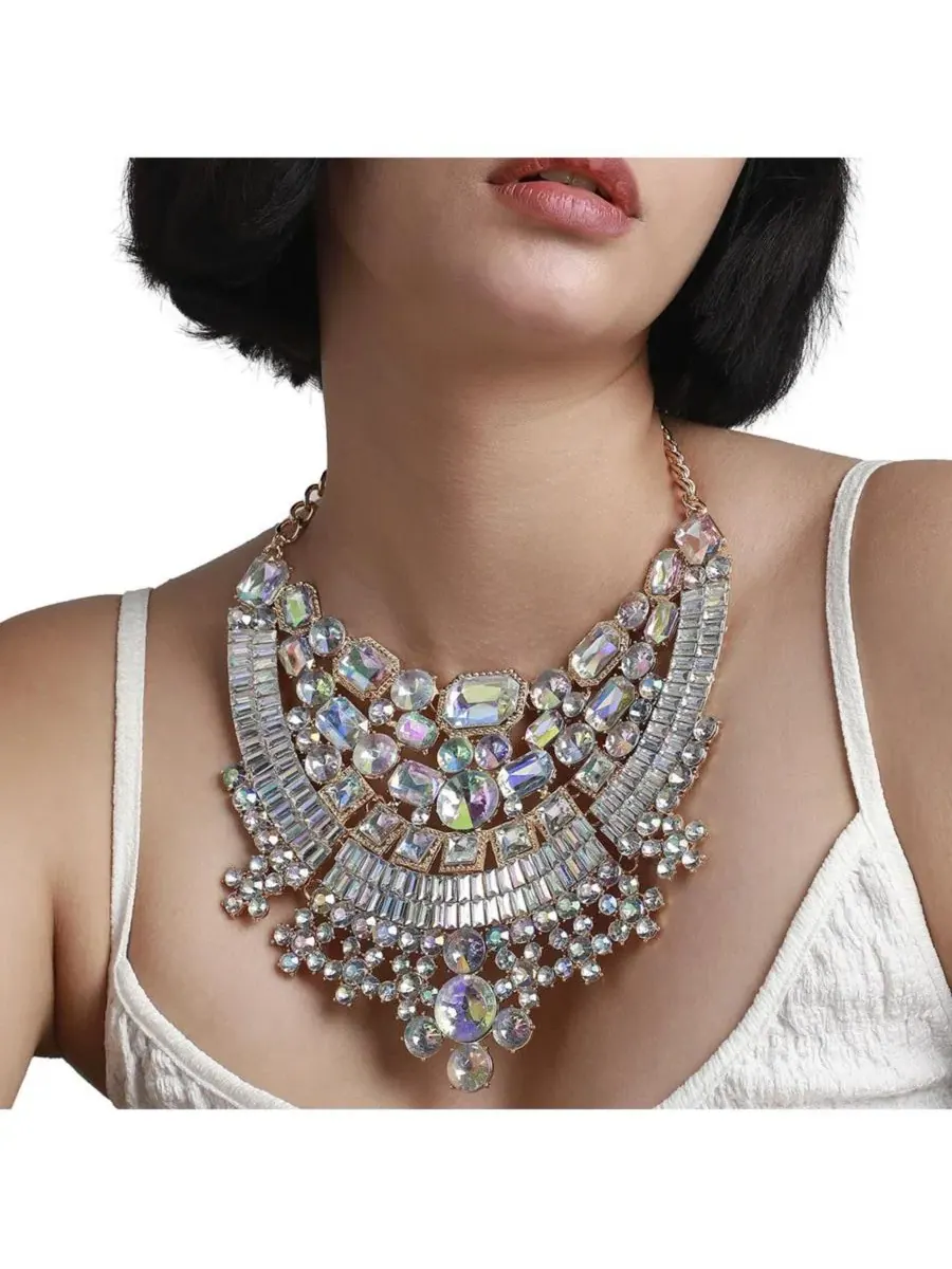 Колье Maxi Crystal SOHI — изображение 4 из 6, оттенок серебряный
