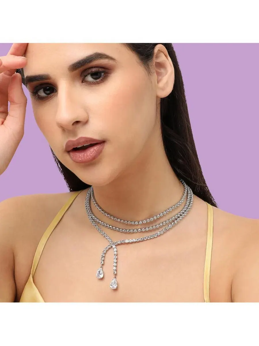 Многослойное колье с бликами Bling Multi-Layer SOHI — изображение 2 из 6, оттенок серебряный