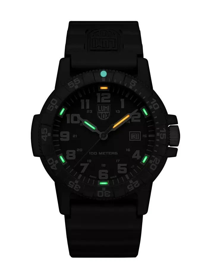 Мужские часы 0321 Sea Turtle на черном резиновом браслете Luminox — изображение 3 из 6, оттенок черный