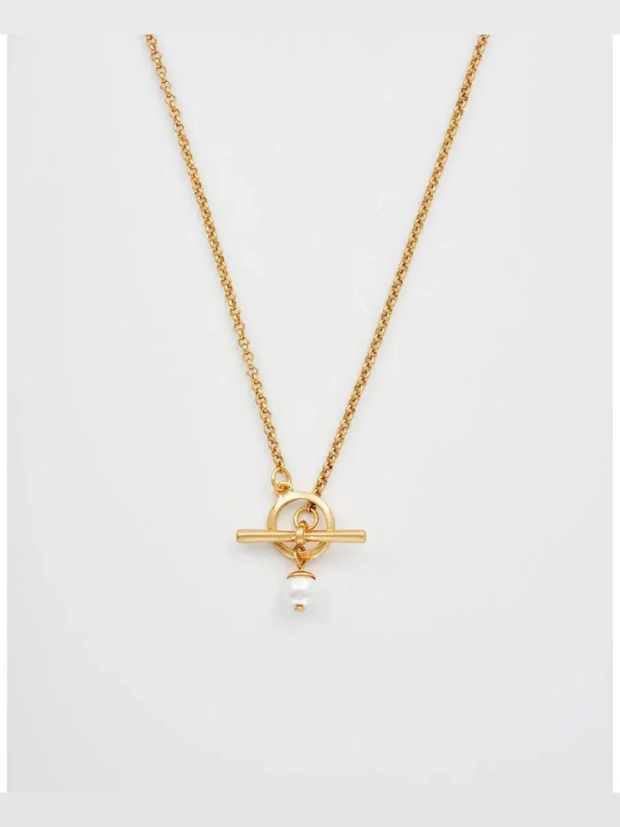 Ожерелье-подвеска Gold Pearl Toggle Charm Fable England — изображение 3 из 5, оттенок золото