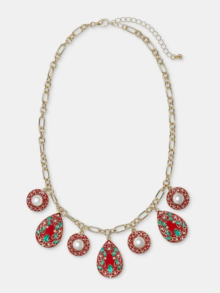 Колье-подвеска с праздничными шармами Teardrop Statement Charm Holiday Lane — мульти