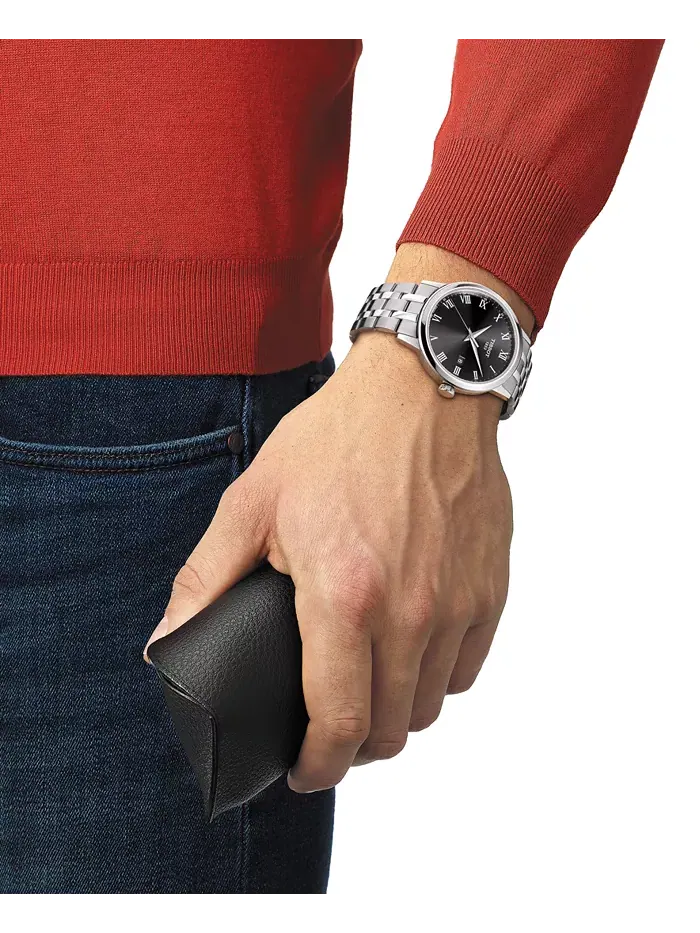 Мужские часы Swiss Classic Dream со стальным браслетом, 42 мм Tissot — изображение 5 из 5