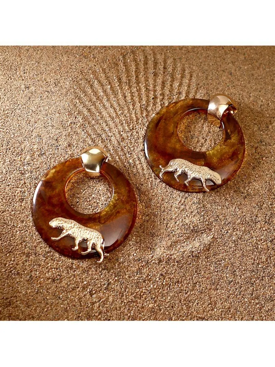 Женские серьги-подвески The Circular-Panthera Statement Earrings - California Gold SOHI — изображение 3 из 6, оттенок золото