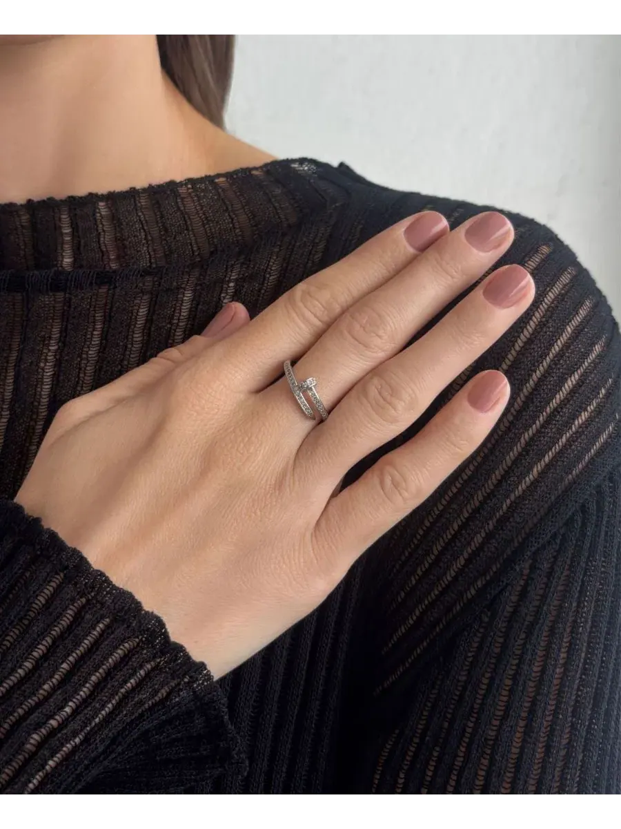 Серебряное кольцо с фианитами Adornia — изображение 4 из 4, оттенок серебряный