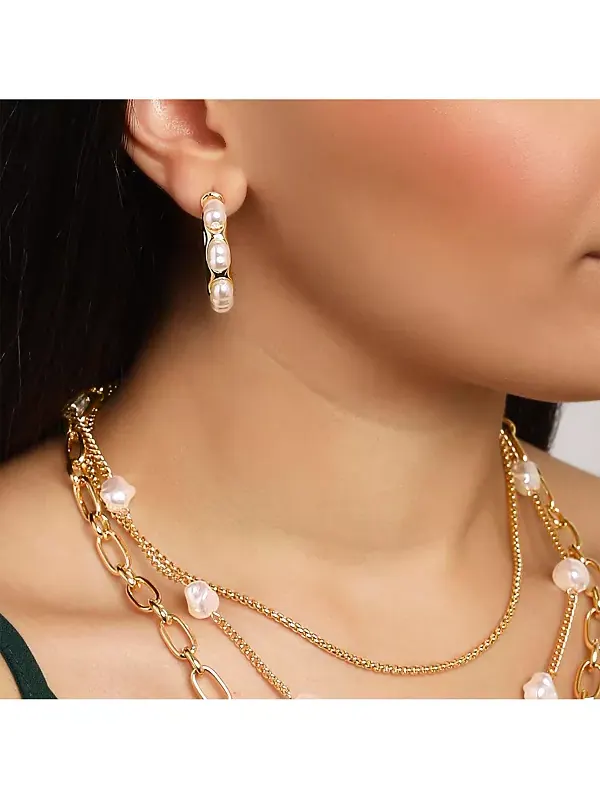 Серьги-Кольца с искусственным жемчугом Bcbg — изображение 2 из 4, оттенок золотистый/белый