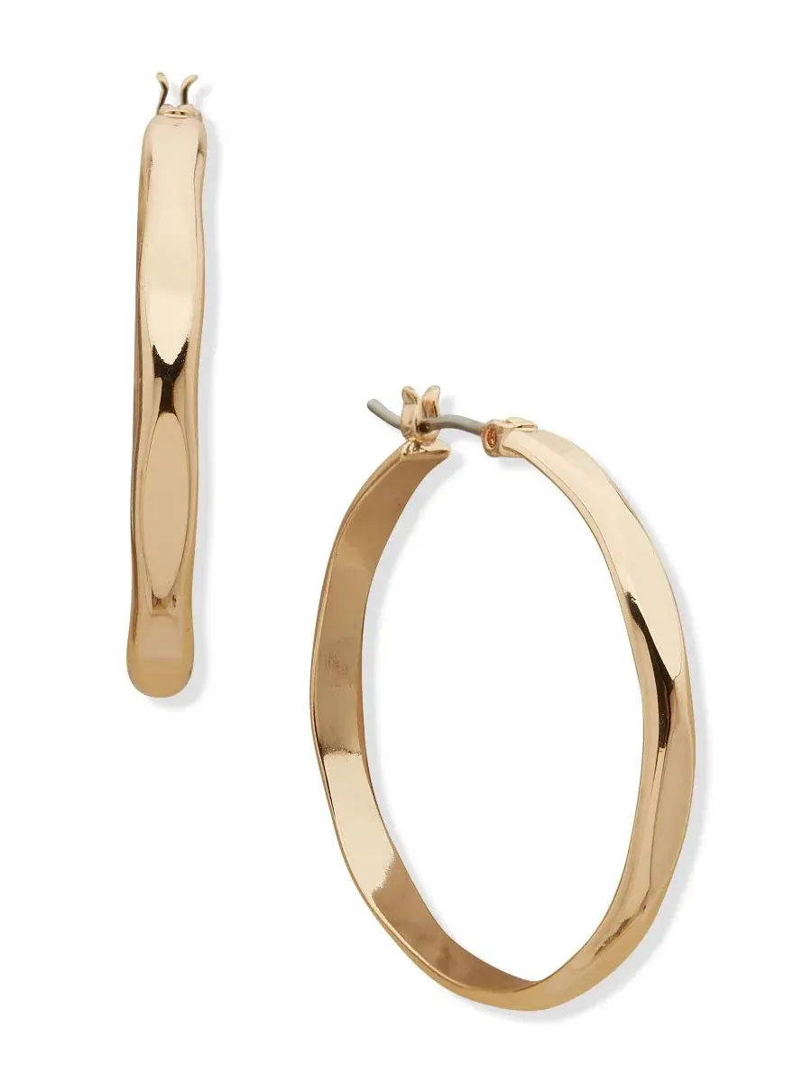 Серьги-кольца с волнистым краем золотистого цвета Nine West