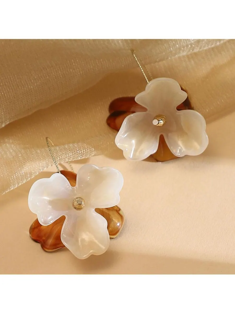 Женские серьги-подвески The Iris Drop Earrings - Кофейно-коричневый и Калифорнийское золото SOHI — изображение 2 из 5
