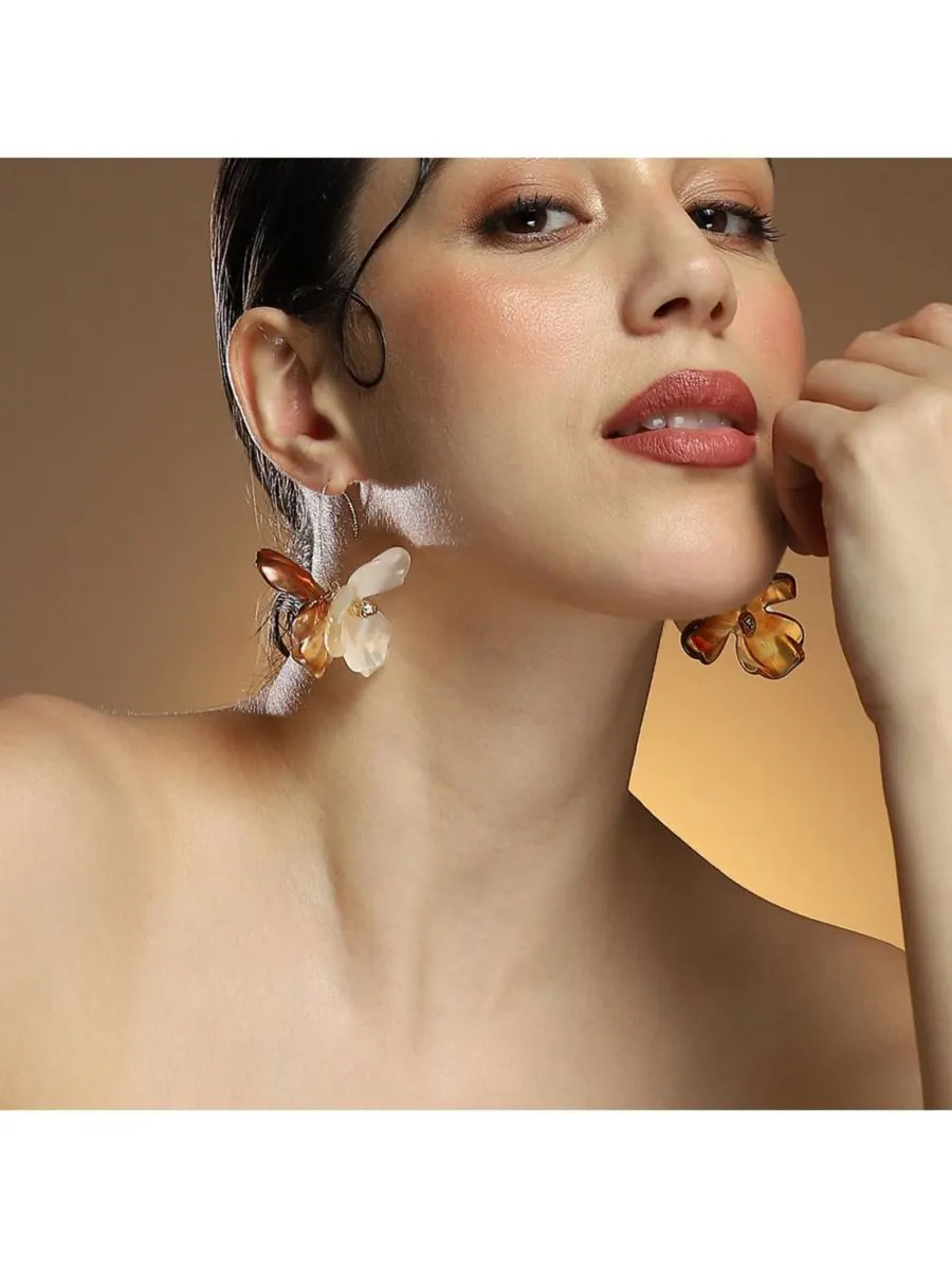 Женские серьги-подвески The Iris Drop Earrings - Кофейно-коричневый и Калифорнийское золото SOHI — изображение 3 из 5