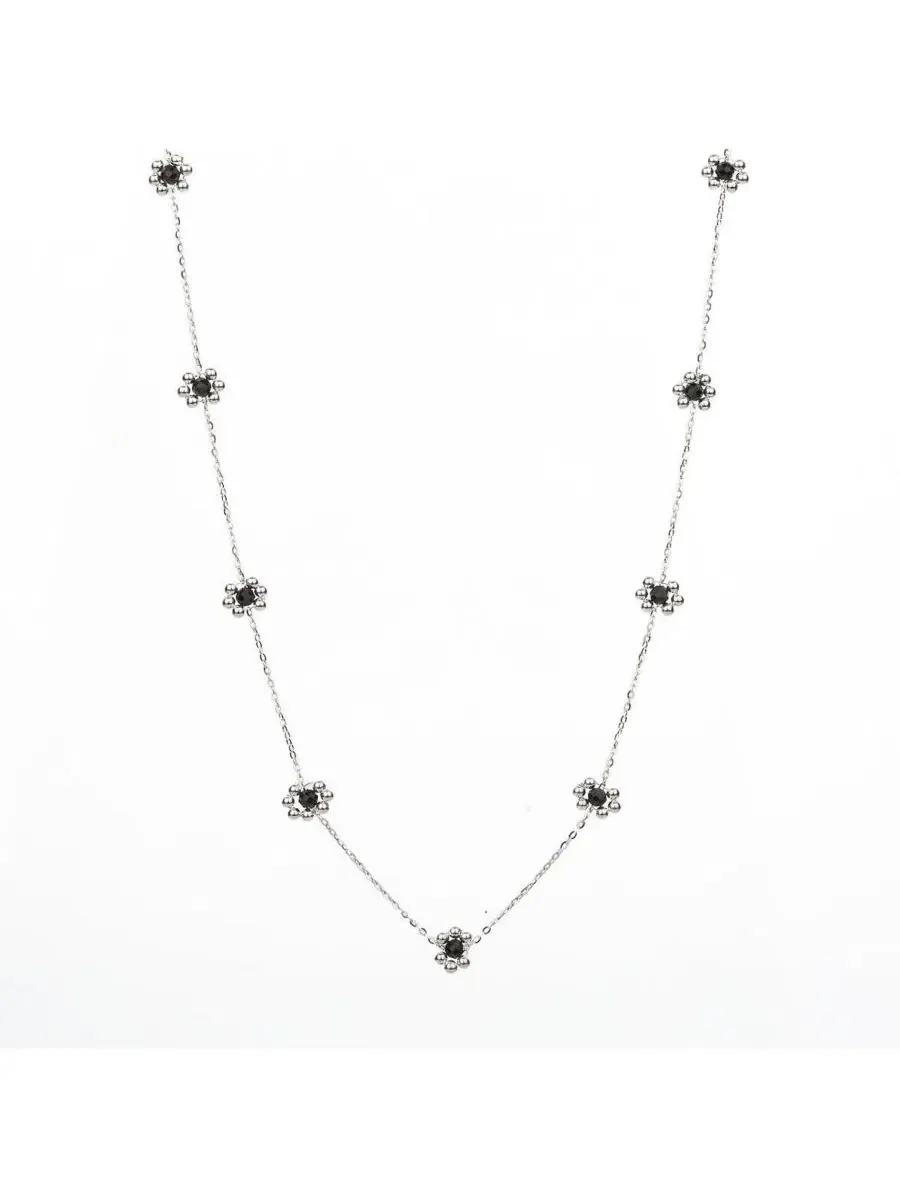 Серебряное колье с ониксом «Дари» в виде цветка Bearfruit Jewelry