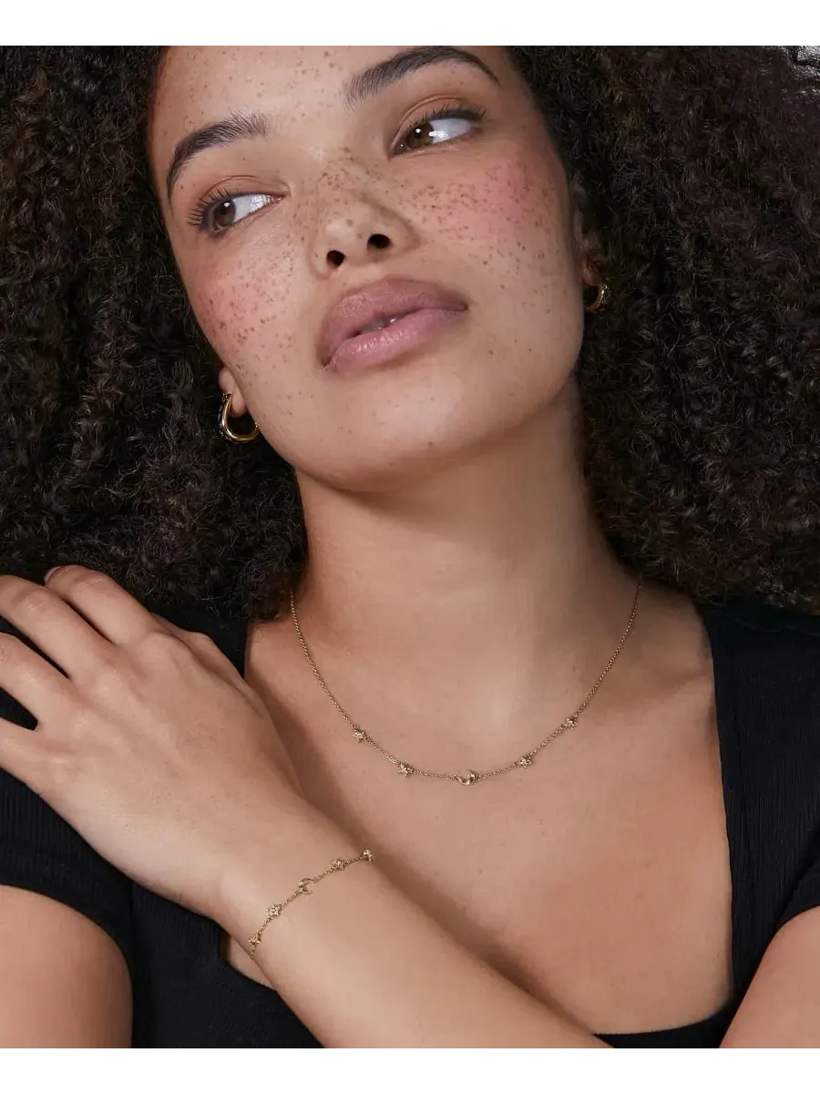 Браслет с подвесками в виде звезд и луны Olivia Burton — изображение 5 из 6, оттенок золото