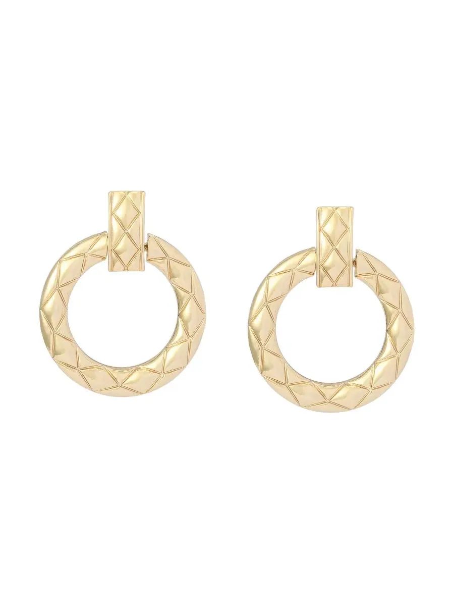 Серьги-дверные молотки с золотистой текстурой Steve Madden — изображение 2 из 4, оттенок золото