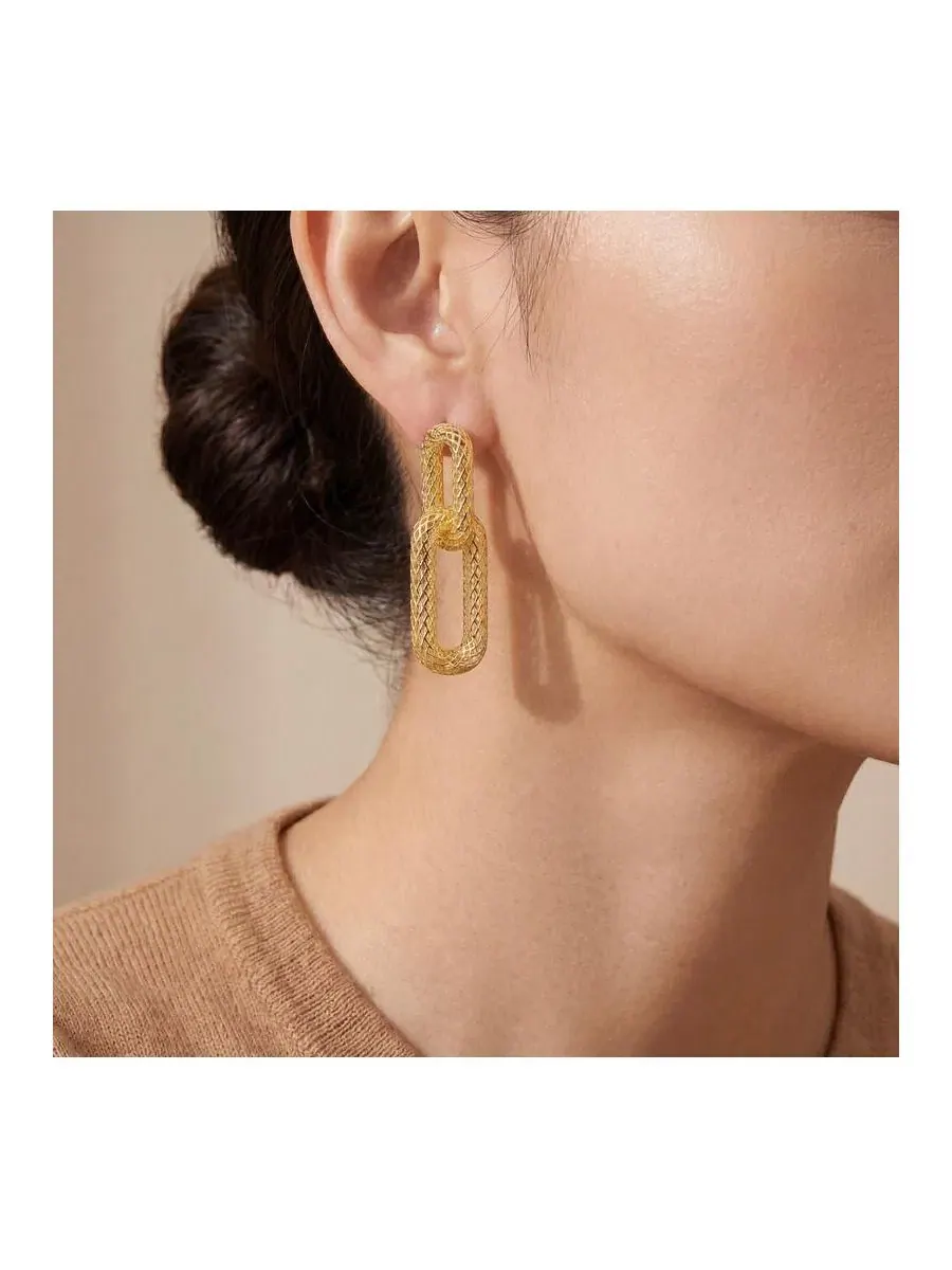 Серьги-каффы с геометрическим плетением 14K Gold Plated Rachel Glauber — изображение 4 из 4, оттенок золото