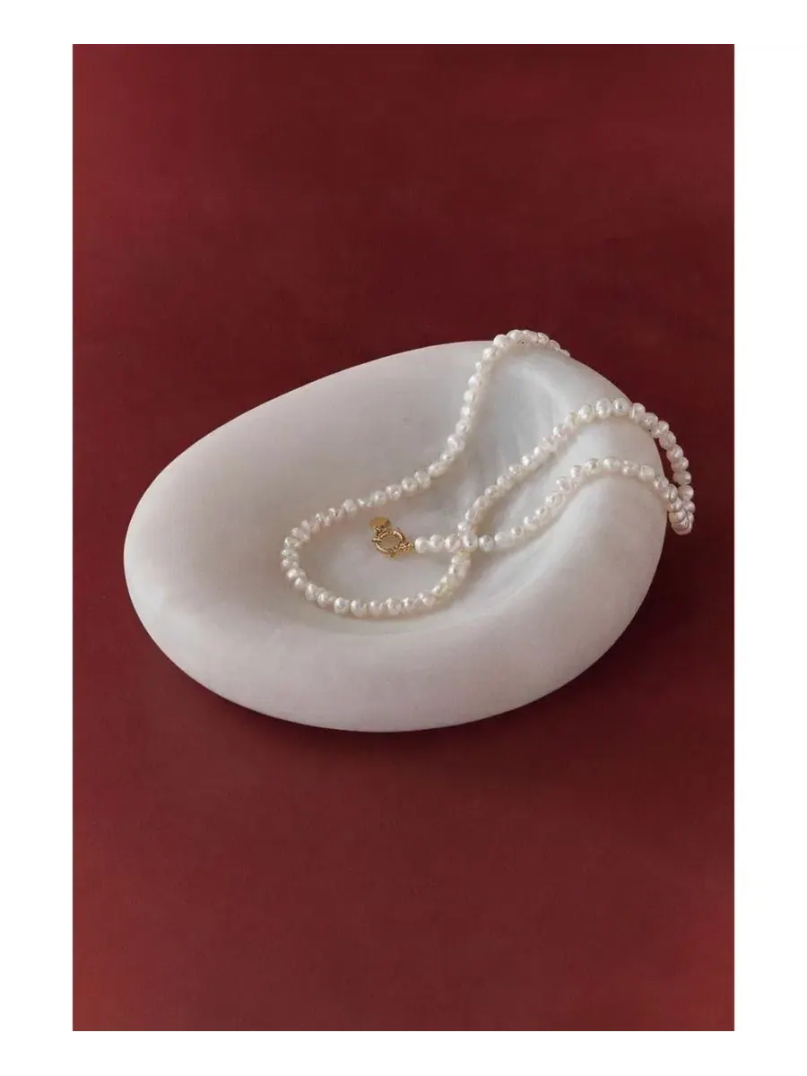 Комплект из колье и серег с жемчугом, 18K покрытие Joey Baby — изображение 5 из 6, оттенок золотистый