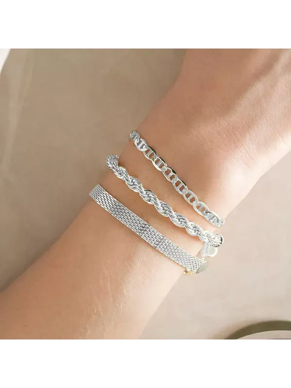 Регулируемый браслет из стерлингового серебра с цепочкой Bearfruit Jewelry — изображение 2 из 4, оттенок серебряный