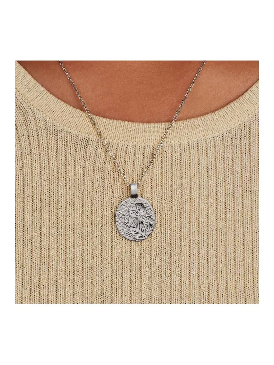 Серебряный кулон в виде цветка, символизирующего месяц рождения Little Sky Stone — изображение 2 из 3