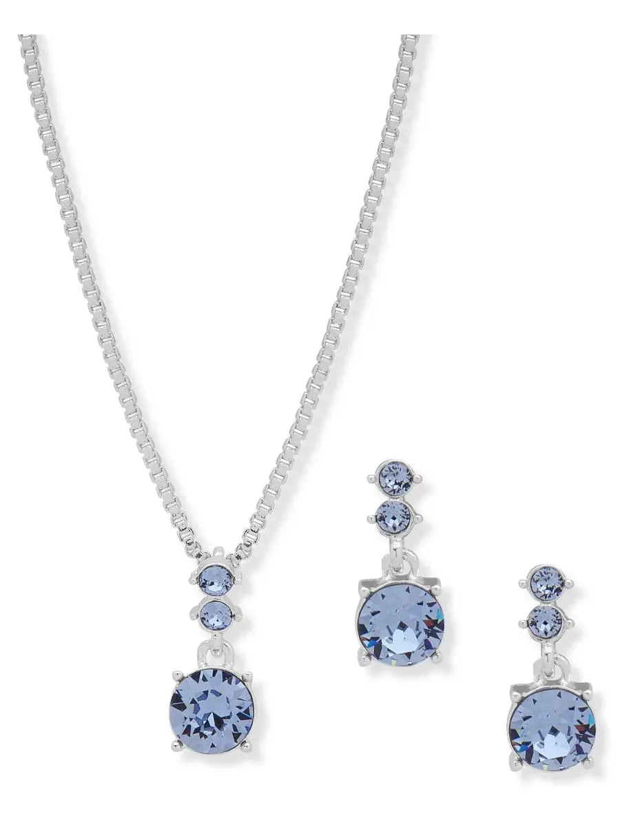 Комплект украшений с подвеской и серьгами, модель Boxed Necklace and Earring Set Nine West