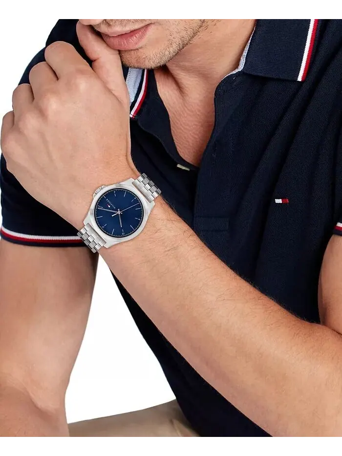 Мужские кварцевые серебряные часы из нержавеющей стали 42 мм Tommy Hilfiger — изображение 4 из 4, оттенок серебряный